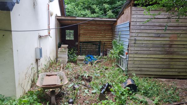 4-25nebenlokschuppen.jpg